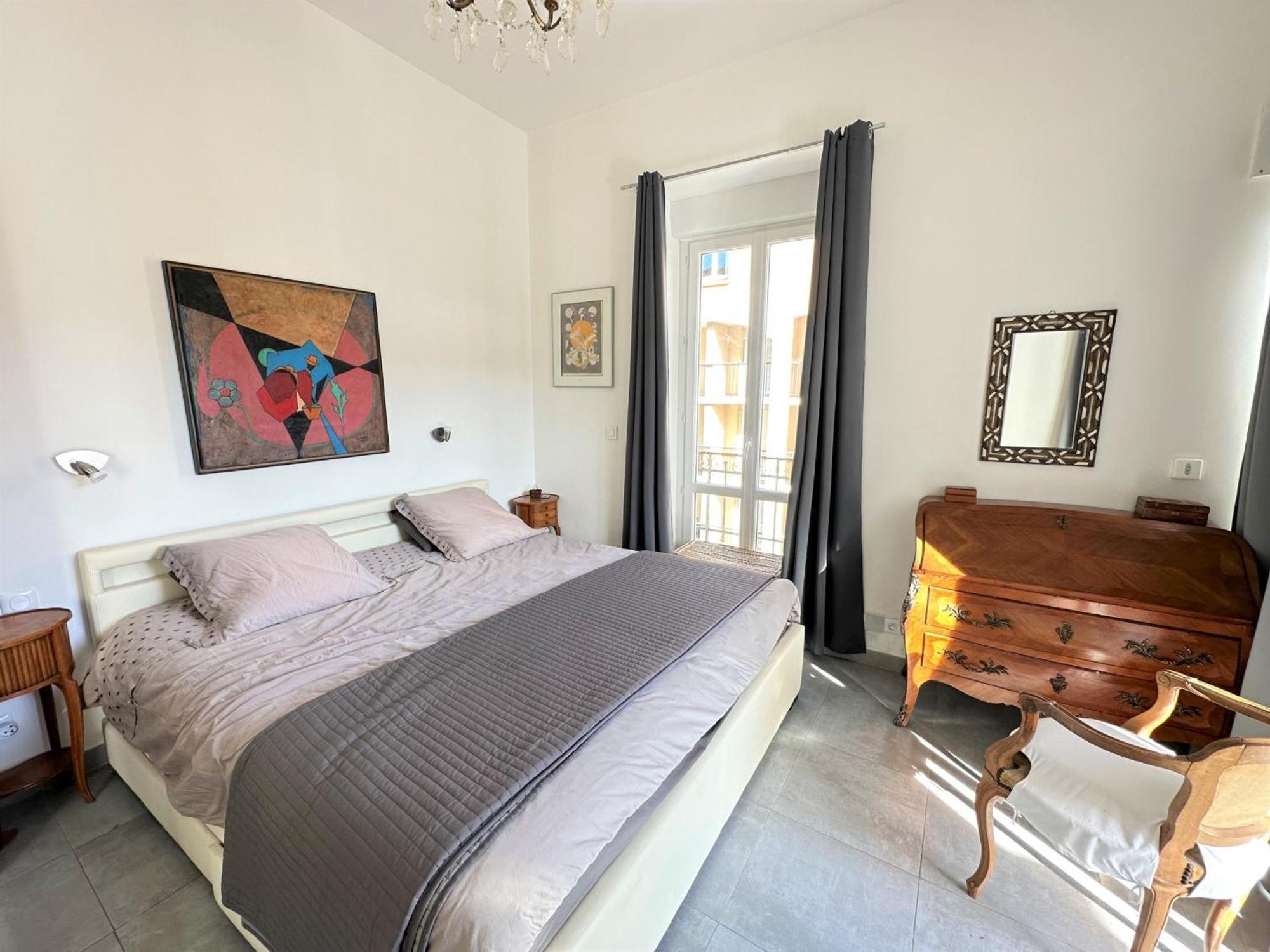Grand T3 Bis Chaleureux Avec Terrasse, Ascenseur Et Parking Gratuit, A Deux Pas De La Place Castellane - Fr-1-309-151 Port Vendres Luaran gambar