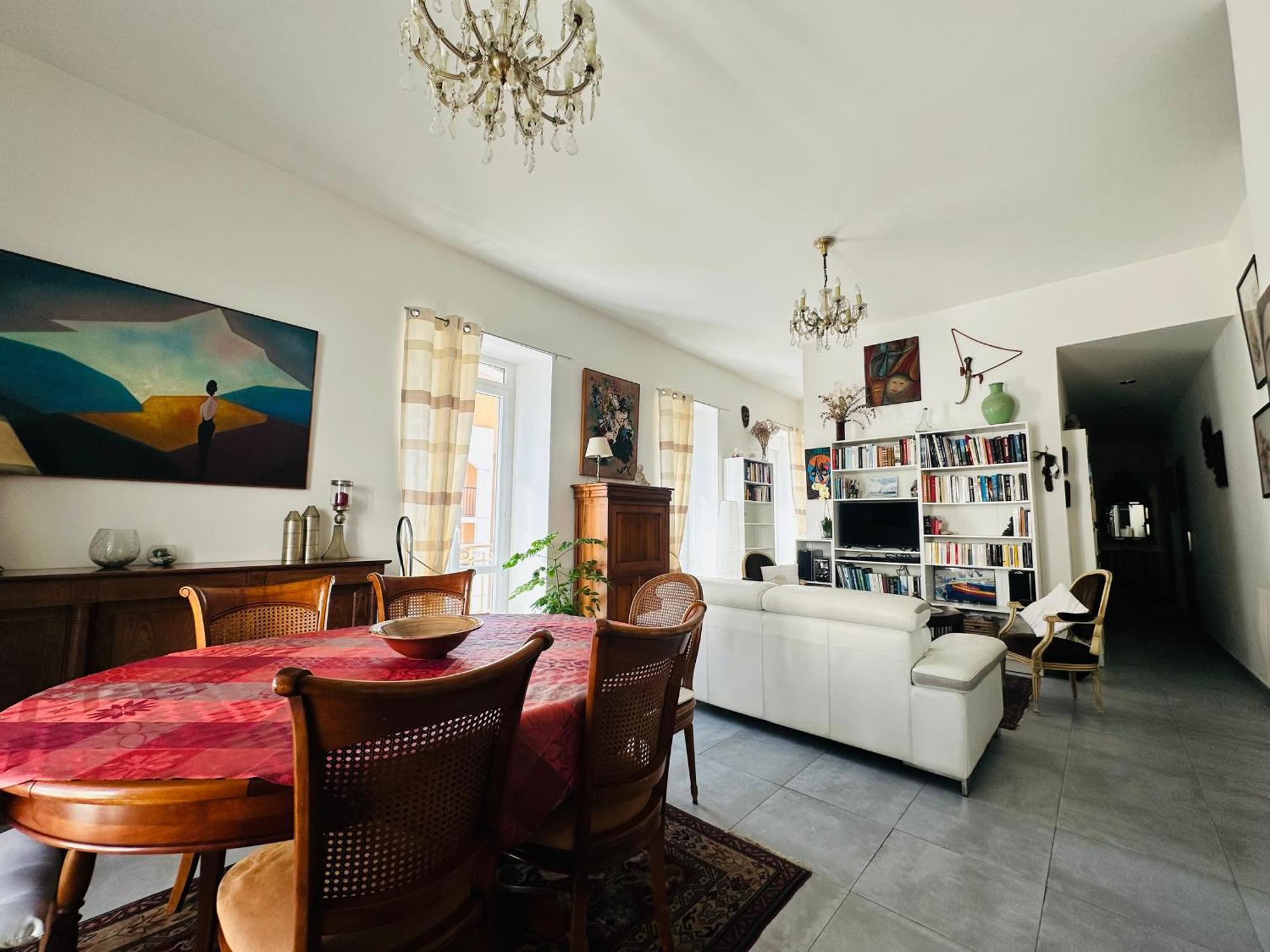 Grand T3 Bis Chaleureux Avec Terrasse, Ascenseur Et Parking Gratuit, A Deux Pas De La Place Castellane - Fr-1-309-151 Port Vendres Luaran gambar